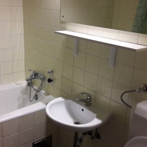 Trg Ivana Kukuljevića, 40 m2, lift, niske režije, posebno soba (iznajmljivanje)