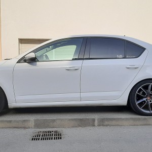 Škoda Octavia 2.0TDI DSG *CIJENA DO REGISTRACIJE* *vRS unutrašnjost*