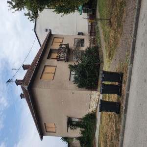 Kuća: Beli Manastir, 200.00 m2 blizina općine - čisto vlasništvo (prodaja)