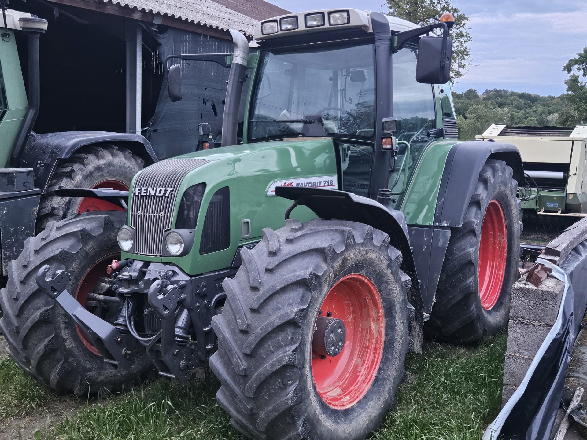 Traktor Fendt 716 vario