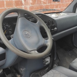 Mercedes Sprinter 212