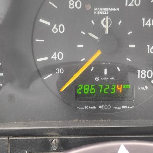 Mercedes Sprinter 212