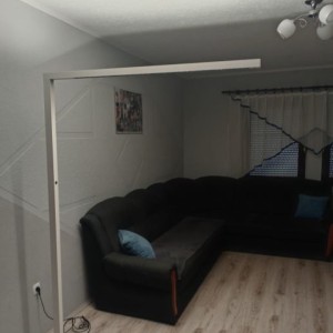 Uredska lampa