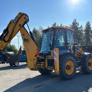 2012 JCB 4CX Rovokopač-utovarivač
