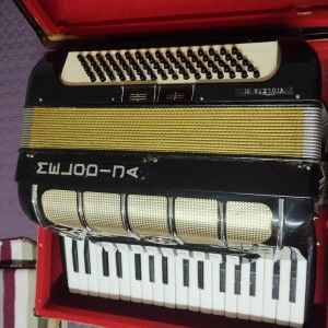 Harmonika 120 basova