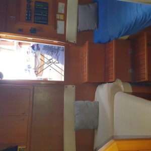 Ferretti Altura 33