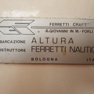Ferretti Altura 33