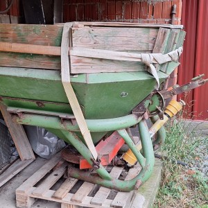 Rasipač gnojiva Amazone ZA-F 603