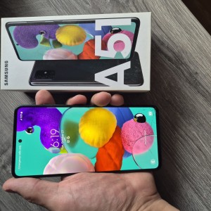 A51 Samsung Mobitel (Dobrom Stanju)