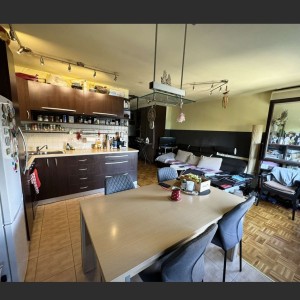 Prodajem stan u centru Dugava 65,64m2