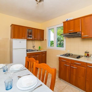 Apartman Pelješac kat 5 - 6 osoba