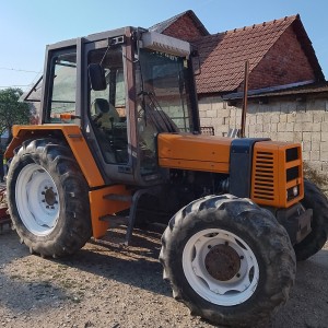 Traktor renault 95-14