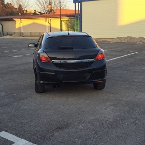 Opel astra gtc 1.7d