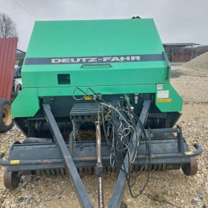 Rolo balirka Deutz-Fahr MP 122