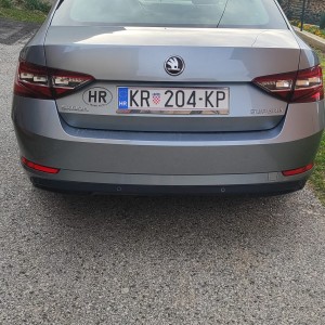 Škoda Superb 2,0 TDI u izvrsnom stanju i redovno servisirana