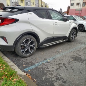 Toyota C-HR 2.0 hybrid