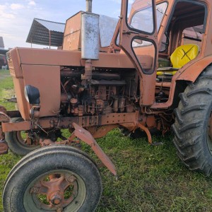 Prodajem dva T40