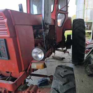 Prodajem dva T40