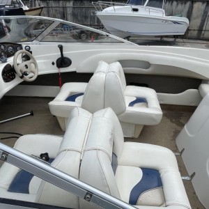 2001 Rinker 180 Bowrider Sports Boat