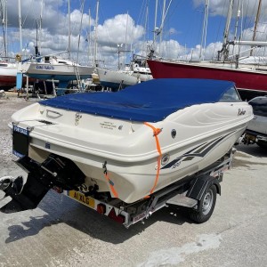 2001 Rinker 180 Bowrider Sports Boat