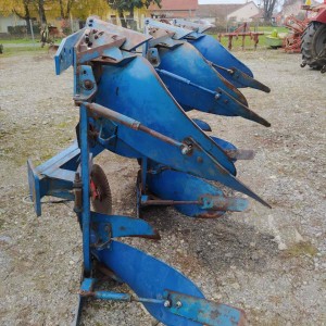 Trobrazni plug okretač Rabewerk 12-16"