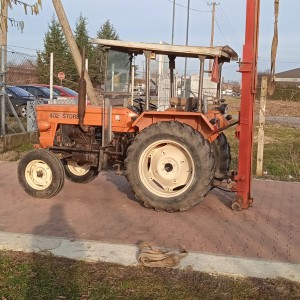 Traktorski viličar