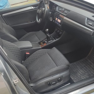 Škoda Superb 2,0 TDI u izvrsnom stanju i redovno servisirana