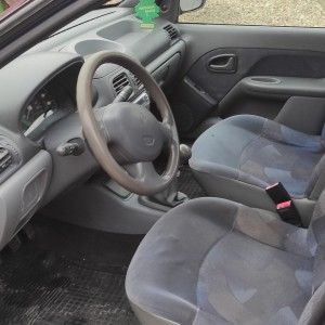 Clio 1.2 reg. 3/25. Odlično stanje