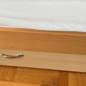 Krevet 90x200 s podnicom, madracem i ladicom
