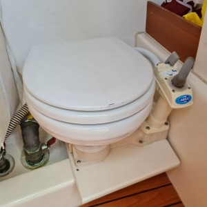 2006 JEANNEAU MERRY FISHER 655