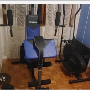 Mala kućna teretana