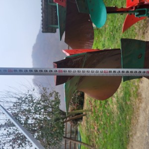 Plug okretač Kverneland LD 100, 3 brazde