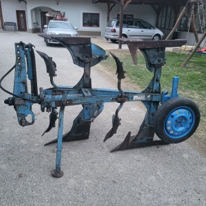 Plug LEMKEN OPAL 90
