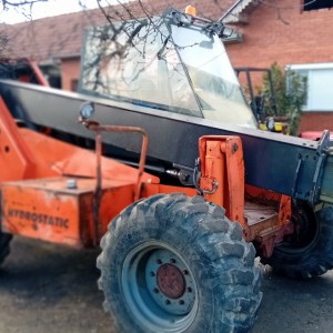 Teleskopski utovarivač