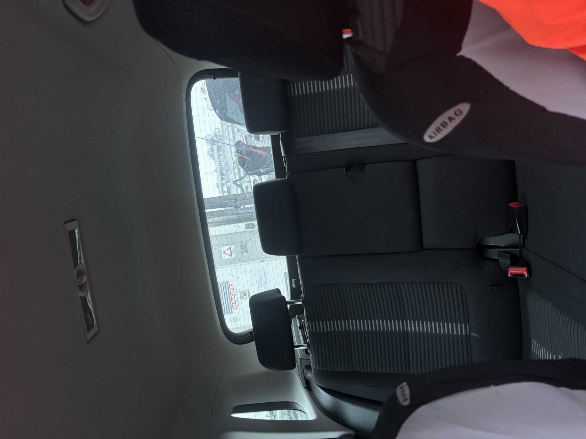 Wv tiguan 2.0 TDI sport (reg: 23.12.2024)