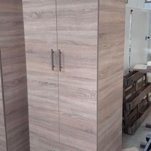 Garderobni ormar