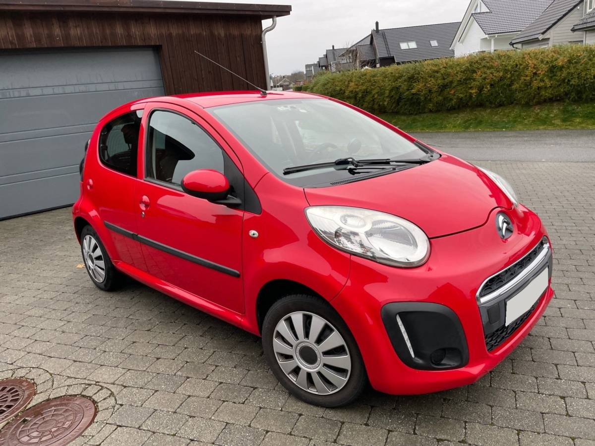 Citroen C1 1.0-68 malo valjano