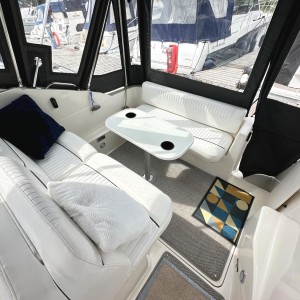 Maxum 2400 SE