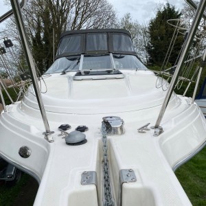Maxum 2400 SE