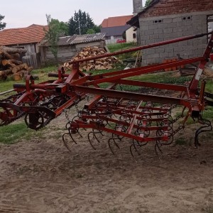 Prodajem sjetvospremač RAU