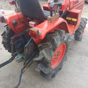 Kubota B1400