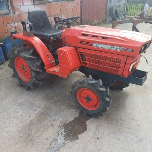 Kubota B1400