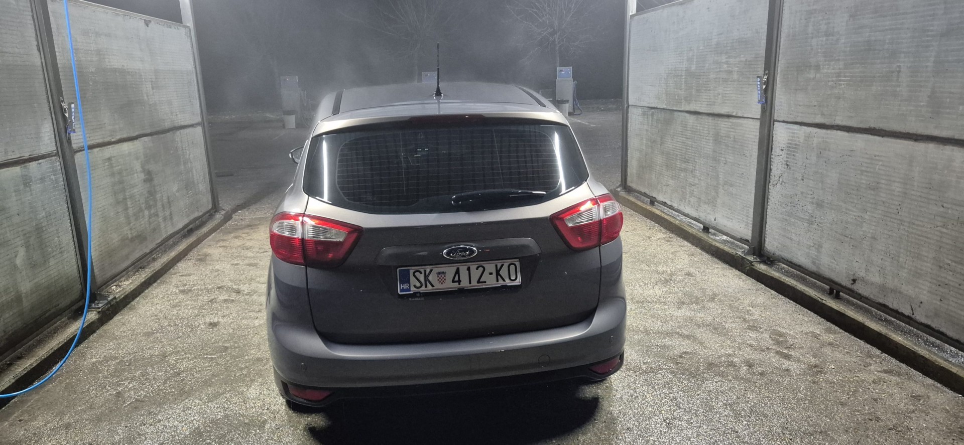 Prodajem Ford C max 2012 god