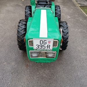 Traktor Ferrari 75 Lombardini motor 33ks freza i plug u kompletu