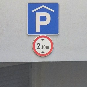 IZNAJMLJUJEM PARKIRNO GARAŽNO MJESTO