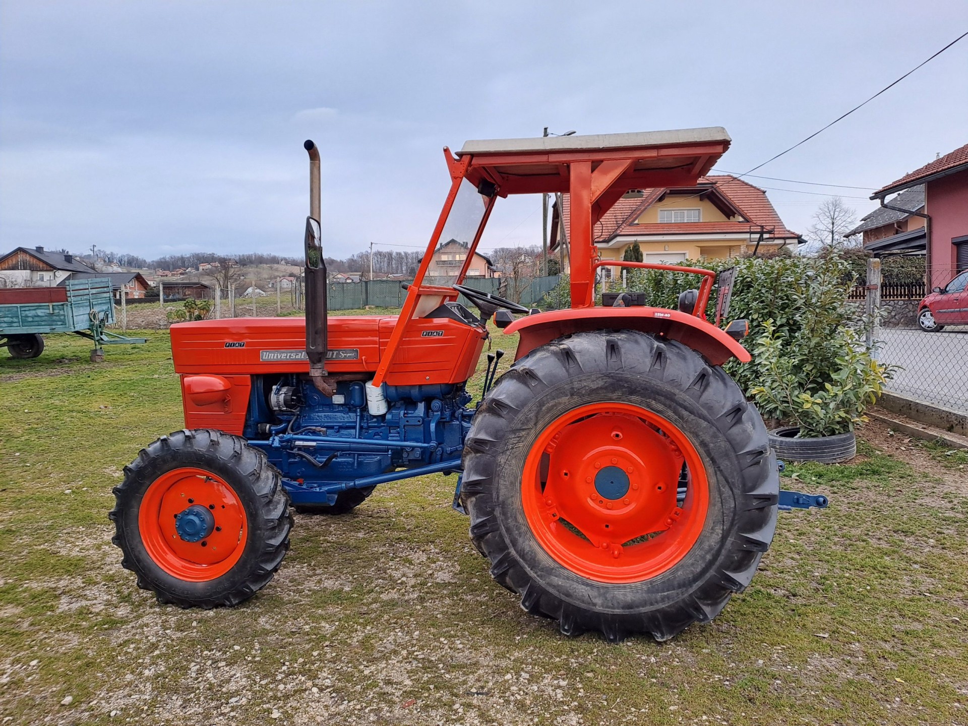 Traktor Universal
