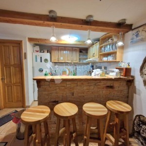 Prodaja kompletno adaptirane kuće u Mrkoplju - pogodna za bavljenje turizmom