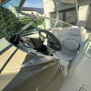 Crownline 220