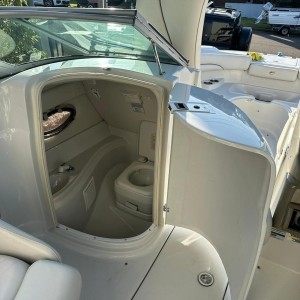 Crownline 220