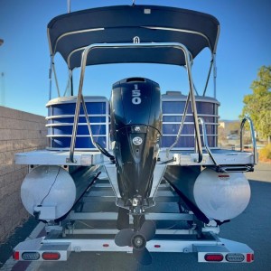 Bennington 22 LSR